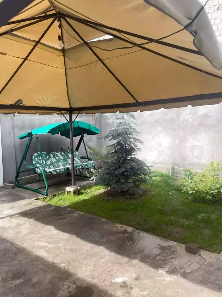 продается дом в Мирабадский районе