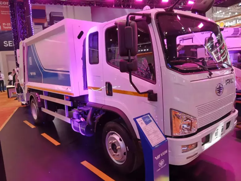 Мусоровоз FAW Tiger V (8+1м³)