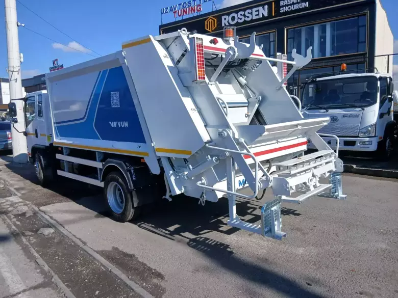 Мусоровоз FAW Tiger V (8+1м³)