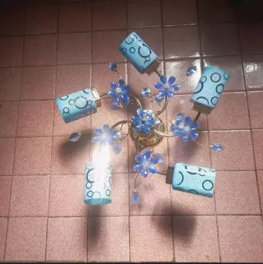 люстра ,бра,плафоны