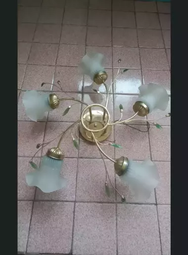 люстра ,бра,плафоны