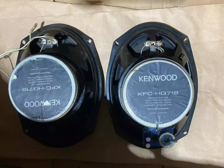 KENWOOD KFC-HQ 718