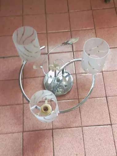 люстра ,бра,плафоны