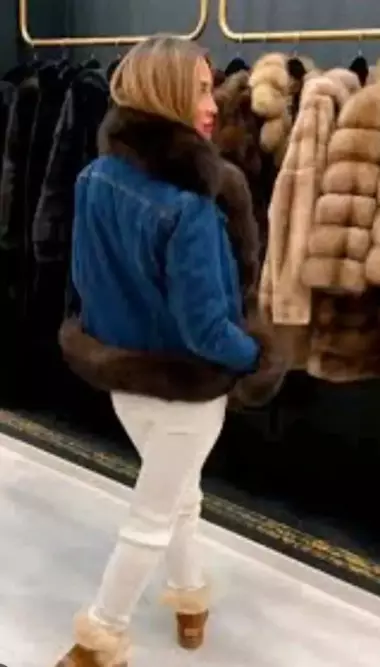 Продаётся турецкая джинсовая куртка