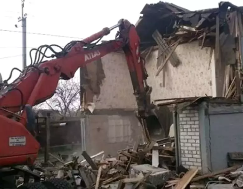 Бузиш ва тозалаш хизмати ! Предлагаем услуги СНОС и УБОРКА !