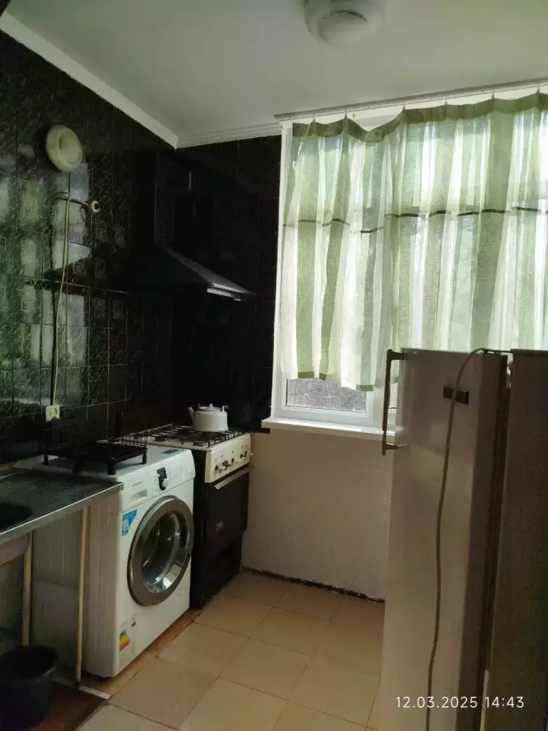 Яккасарайский район, 1/2/4, кирпич, 2х6.