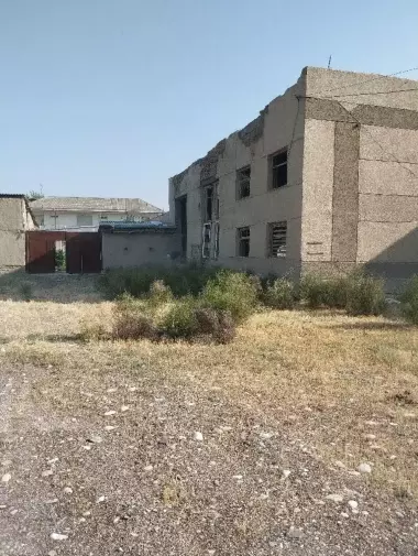 Хатирчи тумани самаркан МФЙ да 15 сут жой нотура жой сотилади хужатлари жойида