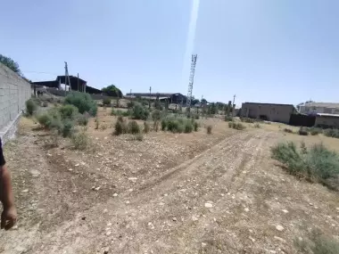 Хатирчи тумани самаркан МФЙ да 15 сут жой нотура жой сотилади хужатлари жойида