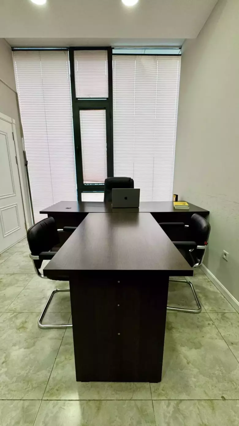 Директорский комплект мебели