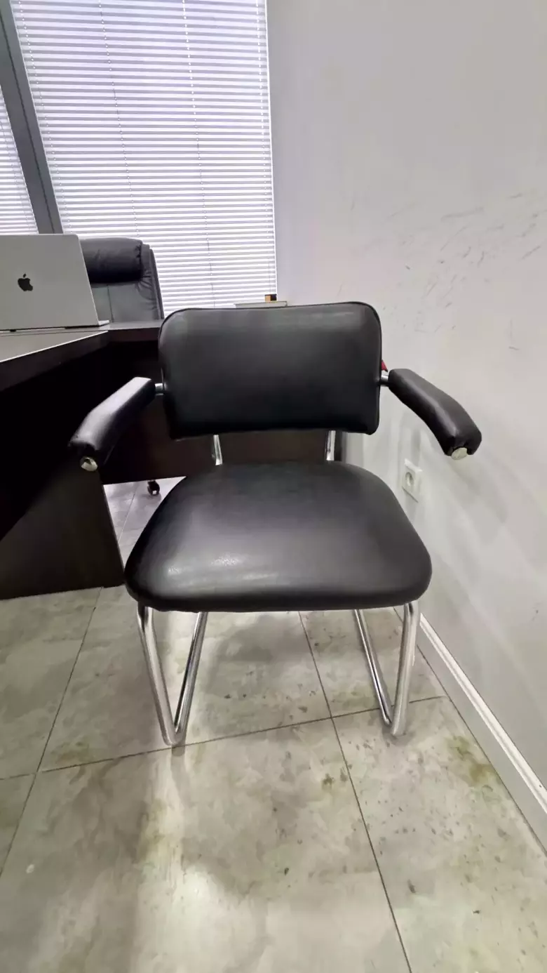 Директорский комплект мебели