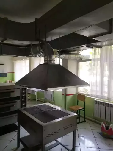 Вытяжной зонт любого размера под заказ