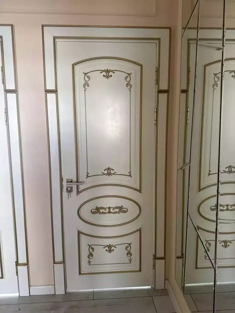 куплю б/у двери .