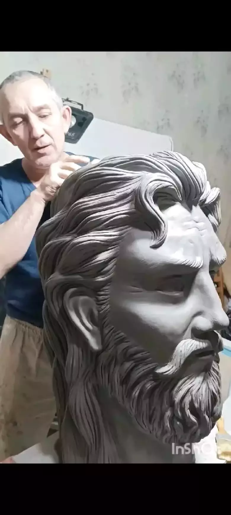 Барельеф, скульптура, роспись!