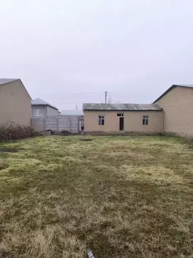 СРОЧНО Ер сотилади. Уч Кахрамон постидан 11 км.