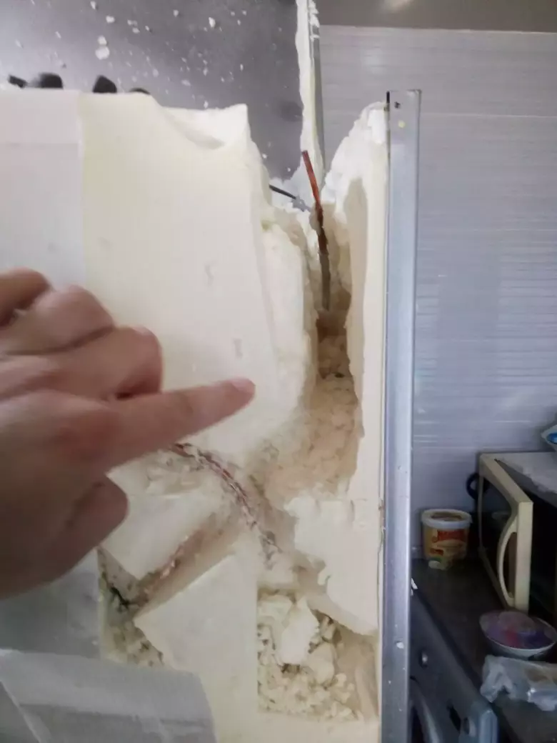 Ремонт холодильников на дому.