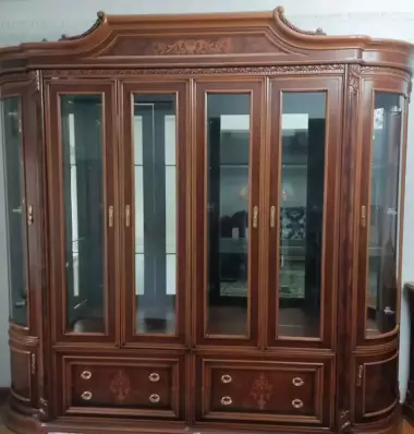 Продаётся срочно стенка!