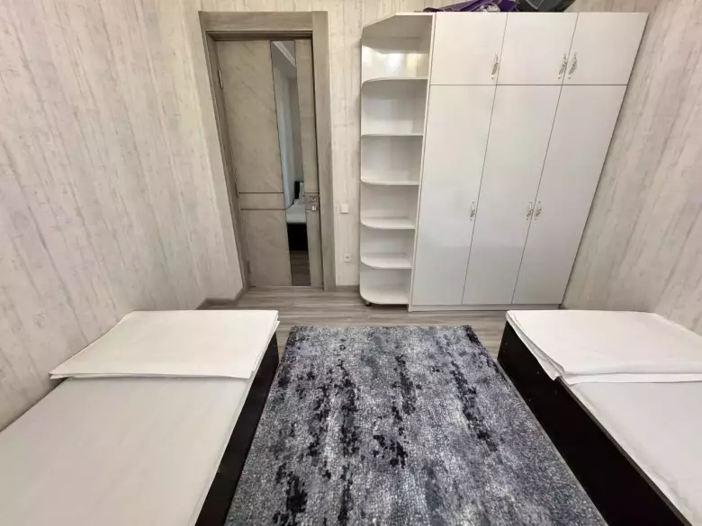 посуточно Новостройка 4 комнаты только с ЗАГСом