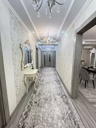 посуточно Новостройка 4 комнаты только с ЗАГСом