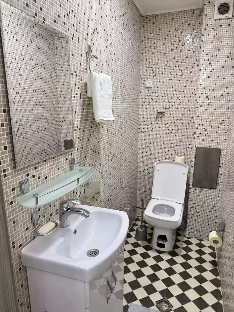 посуточно Новостройка 4 комнаты только с ЗАГСом