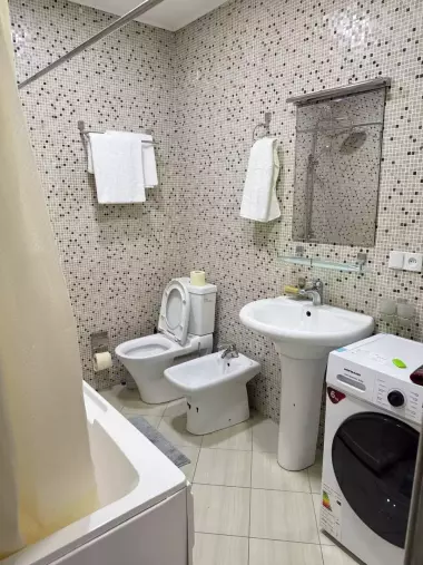 посуточно Новостройка 4 комнаты только с ЗАГСом