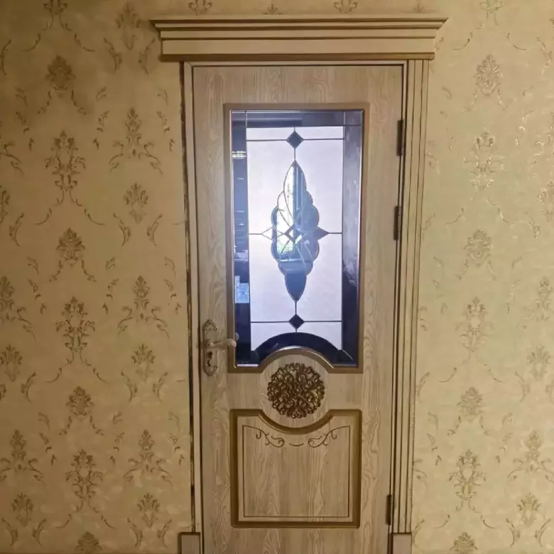 куплю б у рамы и дверей