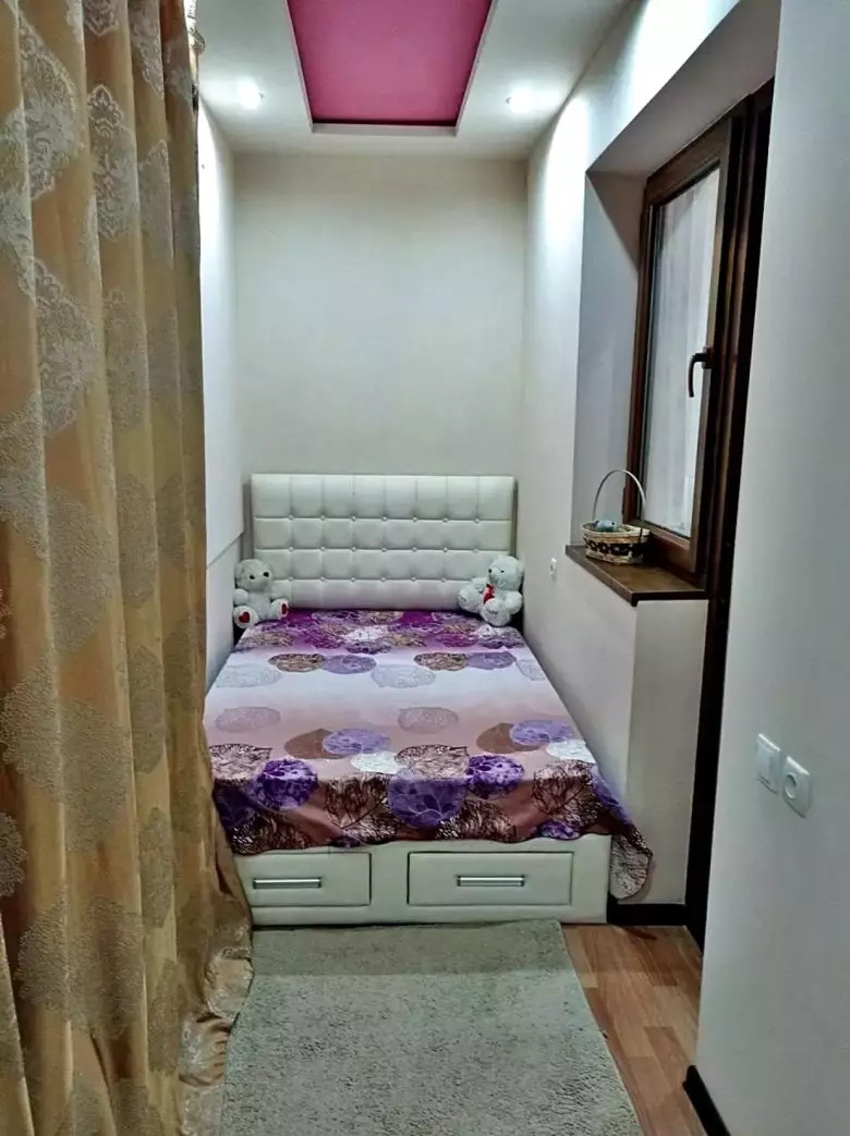 ТТЗ- 1. (ст. Локомотив). 1- переделана в 2х. комнатную.