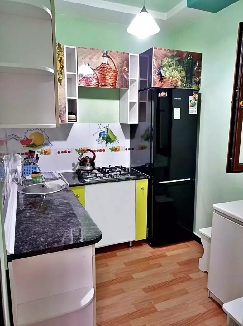 ТТЗ- 1. (ст. Локомотив). 1- переделана в 2х. комнатную.