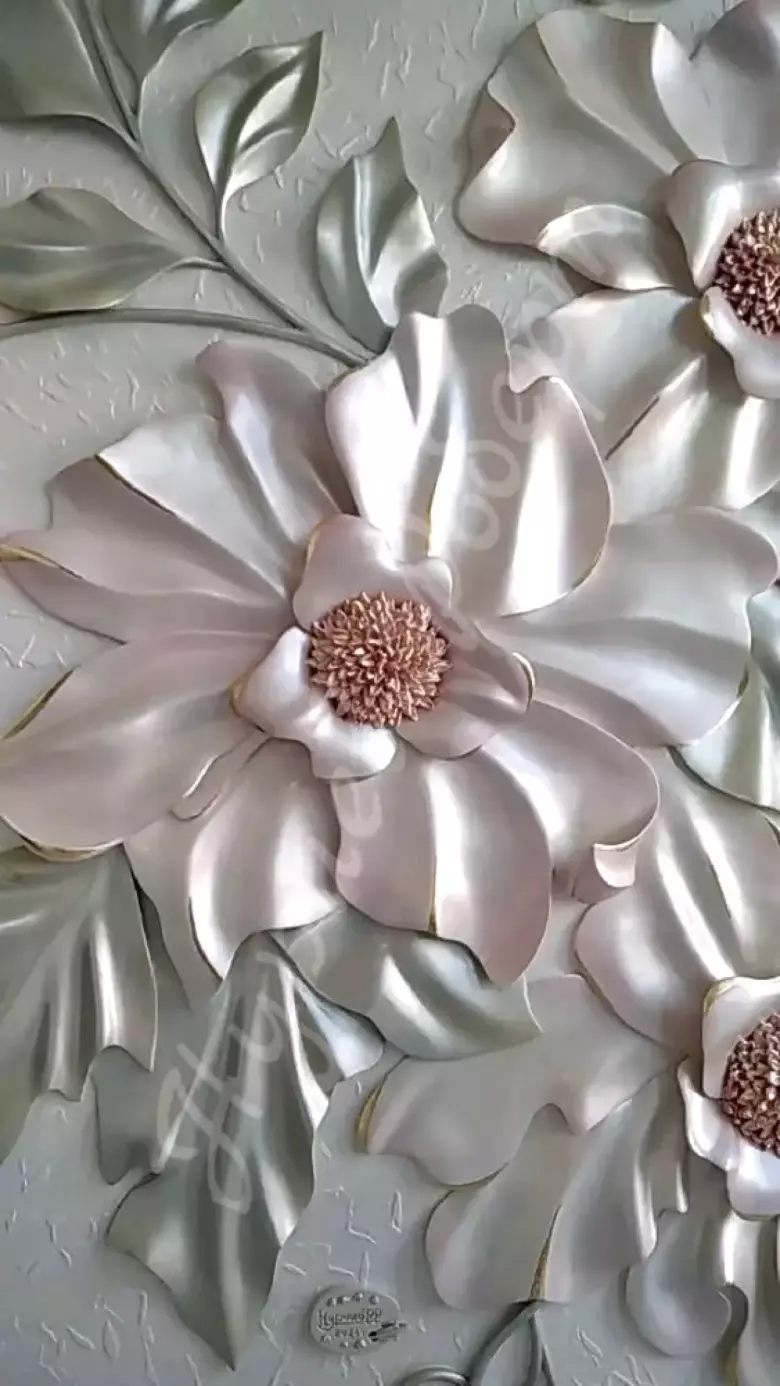 Барельеф, скульптура,роспись!