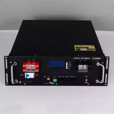 sifatli quyosh panellari, invertorlar va akkumulytorlar