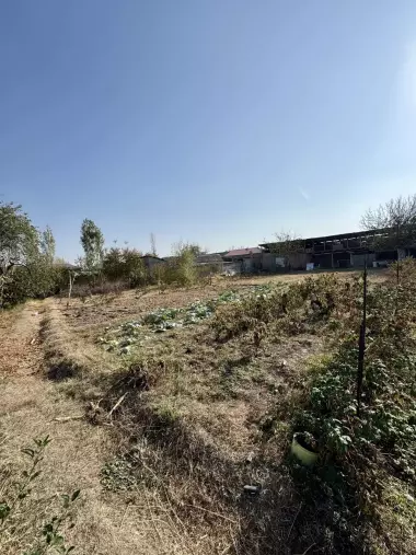 Продаётся участок 10 соток в Ийк-Ота (Бектемир)