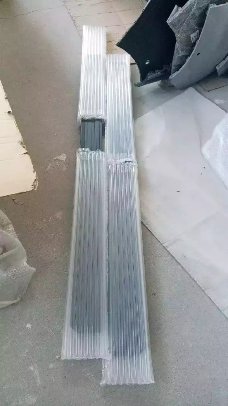 eĺektron porog Aito m7