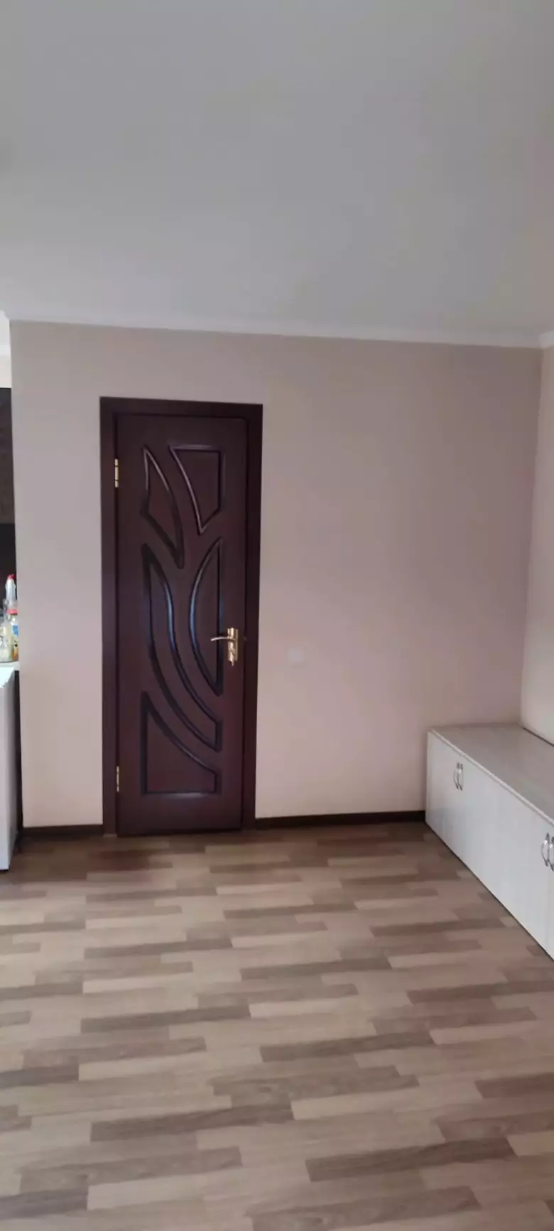 продается квартира 1/2 Яшнобадский район