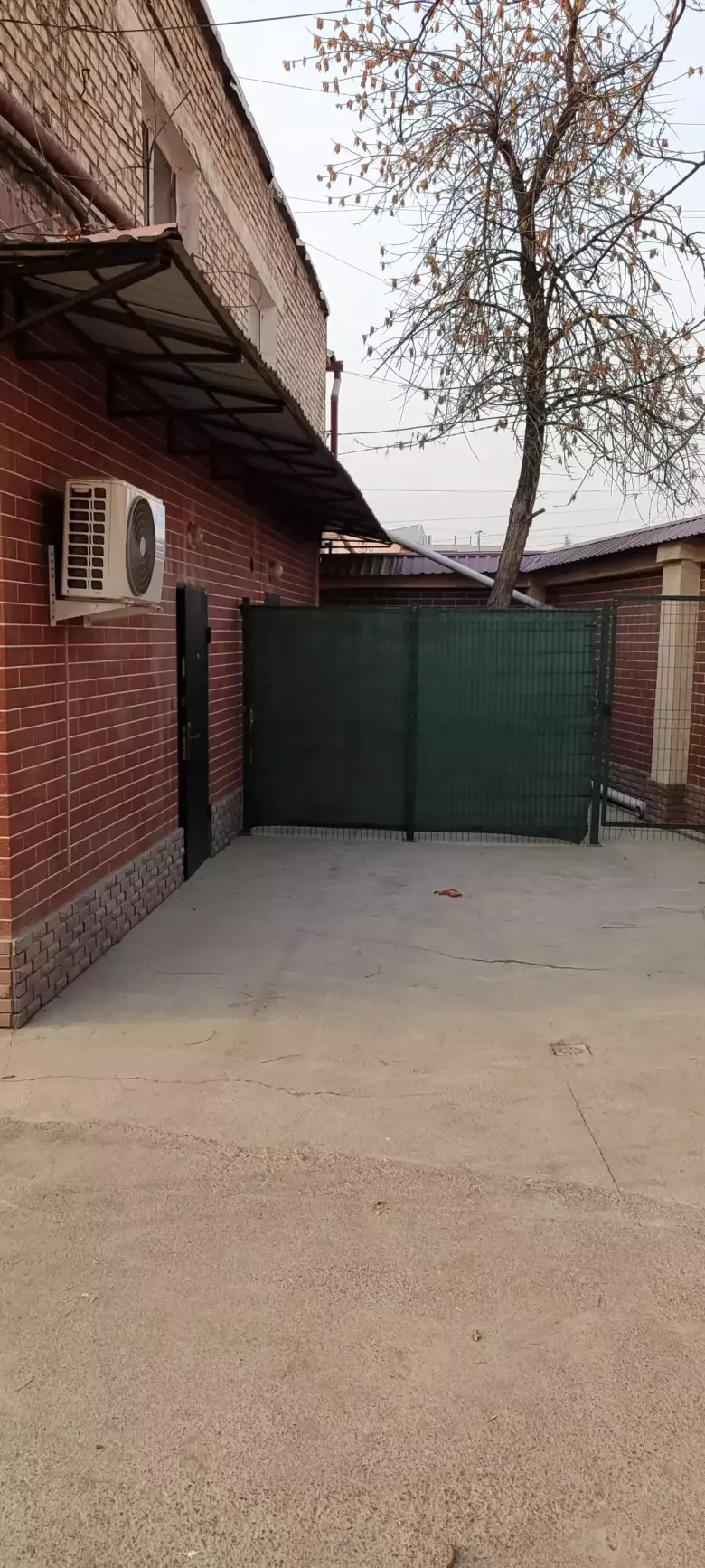 продается квартира 1/2 Яшнобадский район