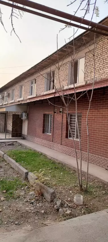 продается квартира 1/2 Яшнобадский район