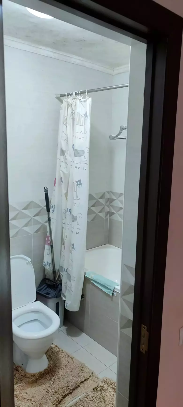 продается квартира 1/2 Яшнобадский район