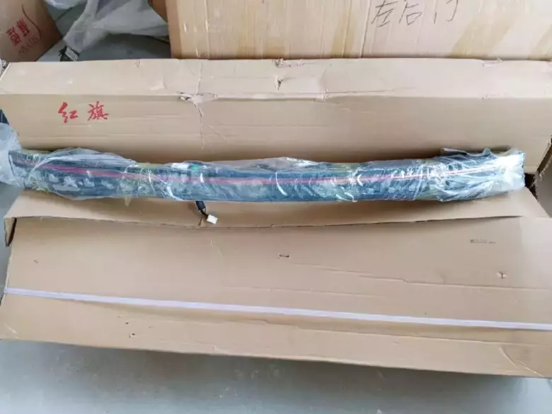 Orqa uzun fara Dongfeng EP 08 | Задний прольняющийся фонарь Dongfeng EP 008