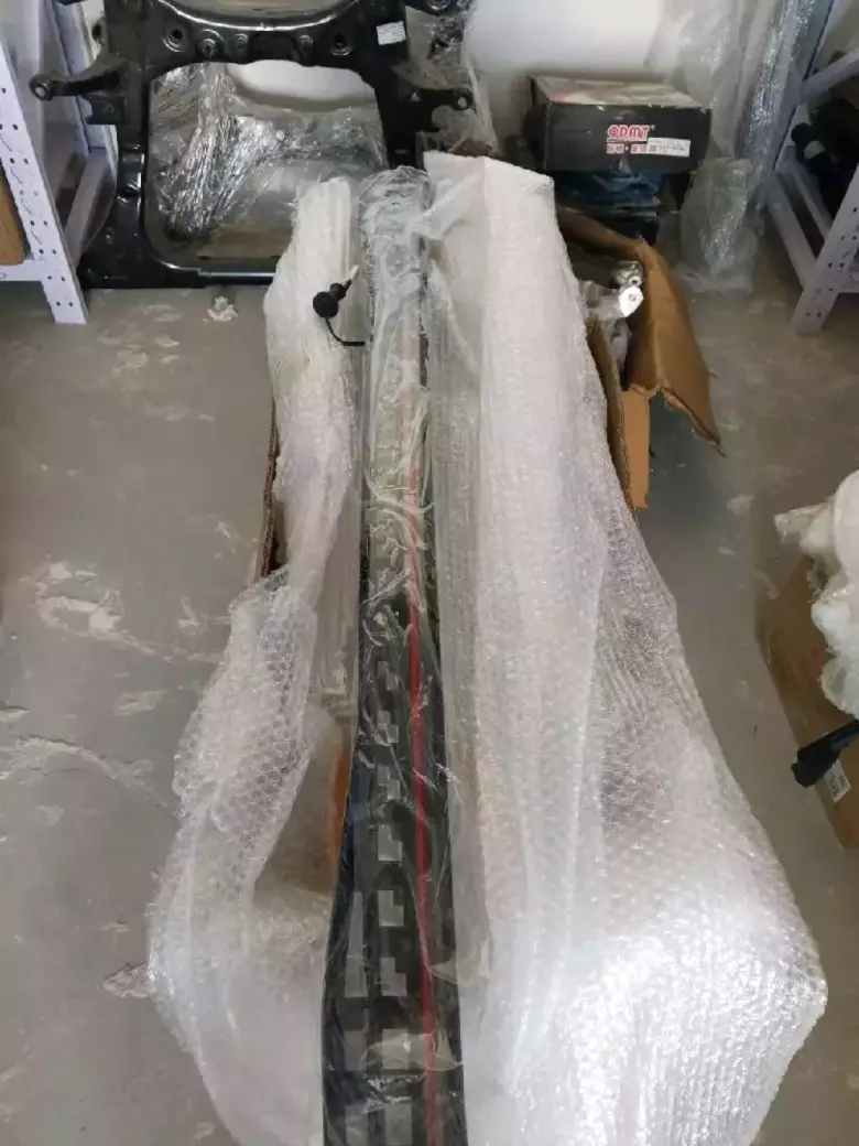 Orqa uzun fara Dongfeng EP 08 | Задний прольняющийся фонарь Dongfeng EP 008