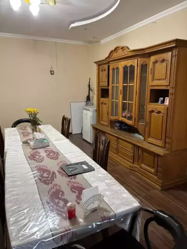 5 комнатная квартира в аренду. Госпитальный