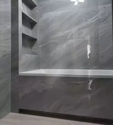 КАЧЕСТВЕННАЯ УКЛАДКА КАФЕЛЯ | монтаж трапа | запил под 45градусов