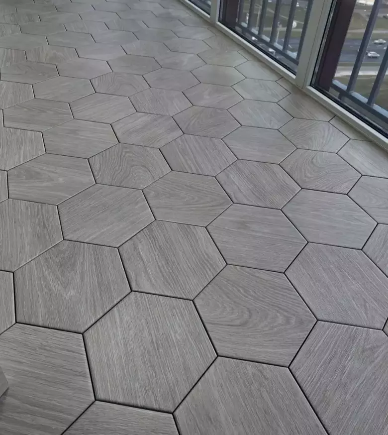 КАЧЕСТВЕННАЯ УКЛАДКА КАФЕЛЯ | монтаж трапа | запил под 45градусов