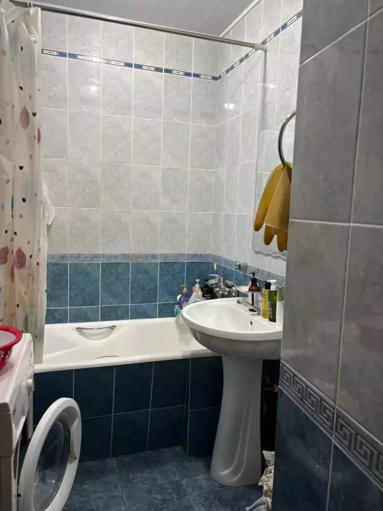 5 комнатная квартира в аренду. Госпитальный