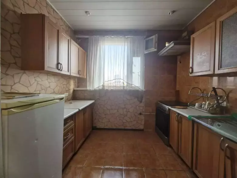 5 комнатная квартира в аренду. Госпитальный