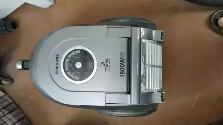 Пылесос Samsung SC6630 блютуз