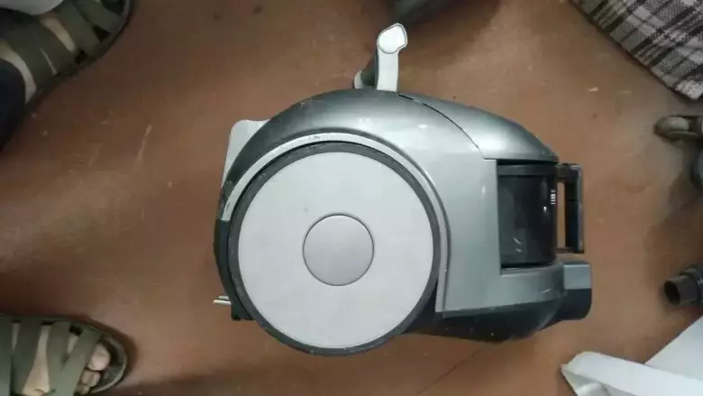 Пылесос Samsung SC6630 блютуз