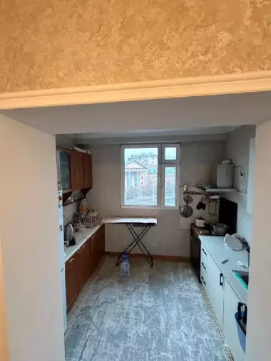 Продам 5 ком. Мирабадский район. Центр города!