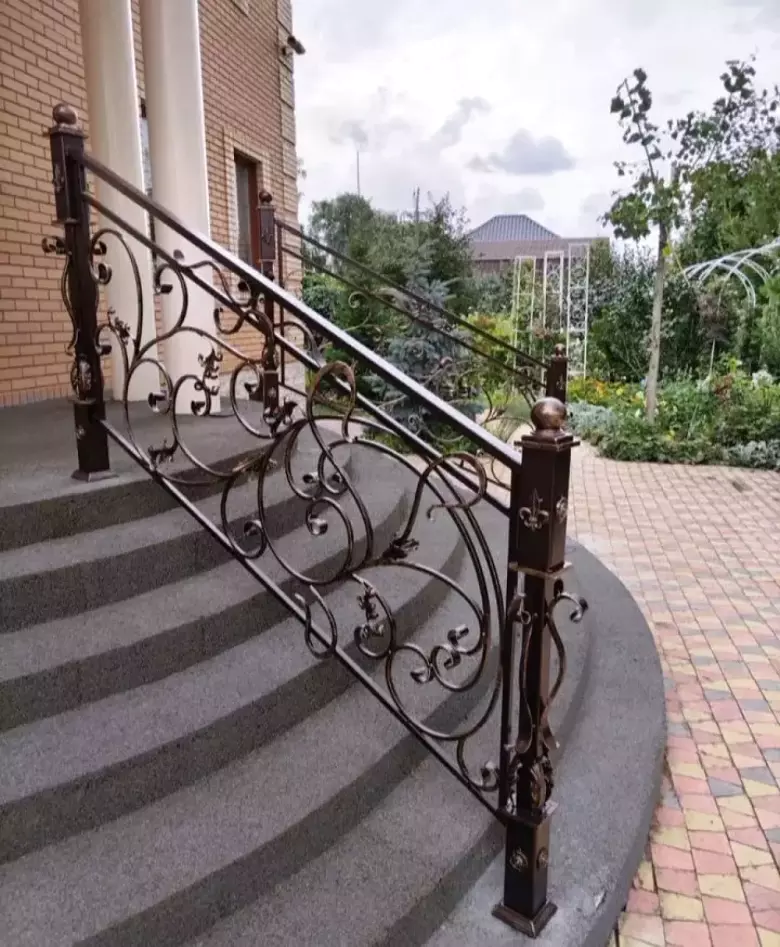 Изготовление решетки, перила, ограждения, навесы