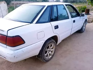 Dayvo Espero 1999 yil