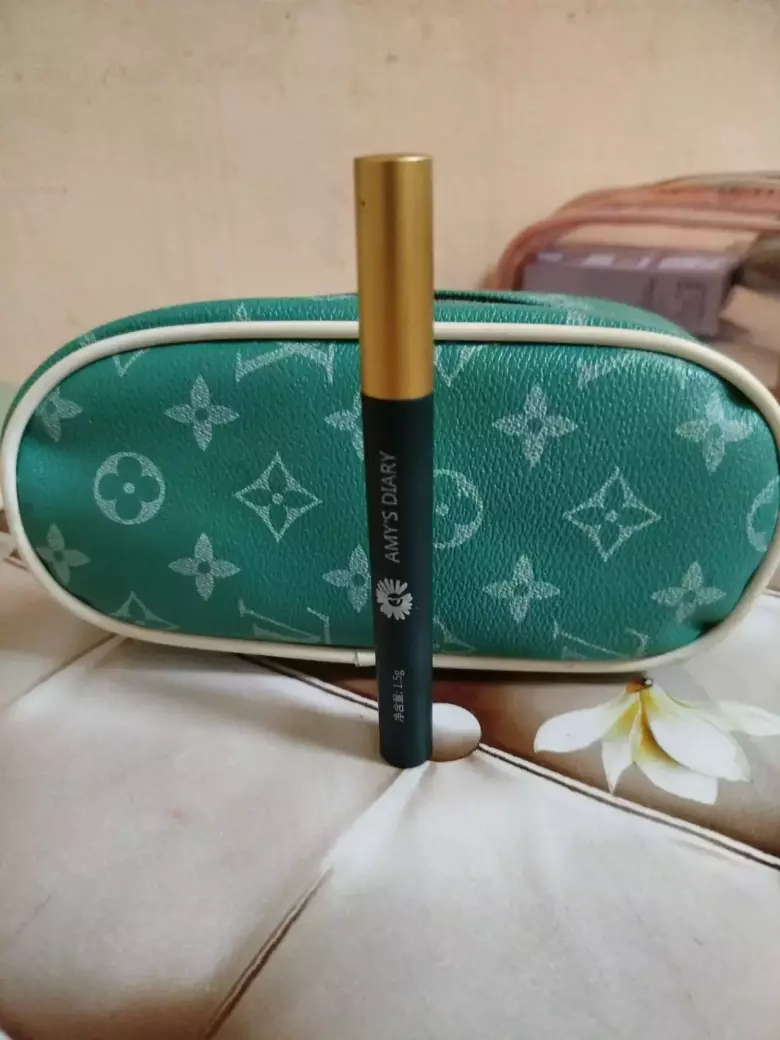 продам туш (недорого)