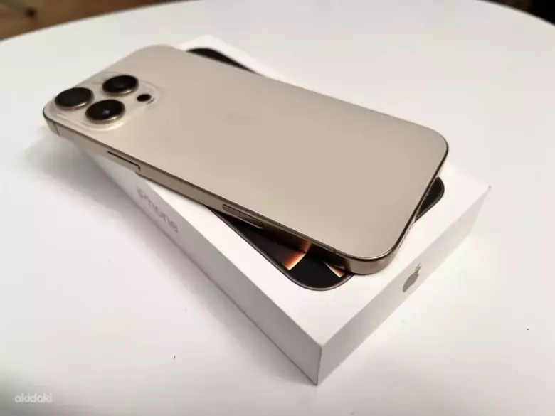 iPhone 16 Pro Max holati yangi 2 oy ishlatilgan 100%