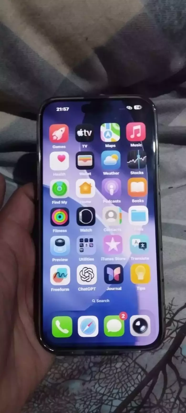 iPhone 16 Pro Max holati yangi 2 oy ishlatilgan 100%